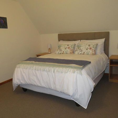 Vlei Lofts Bed & Breakfast Cape Town Exterior photo